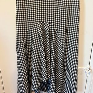 Woman Asymmetric B&W Checked Skirt, NWT